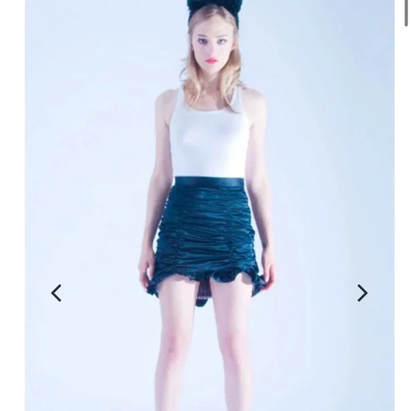Elegant Black Ruched Mini Skirt